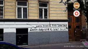 Beschmierte Hauswand